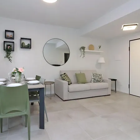 Apartment Benedetta In *