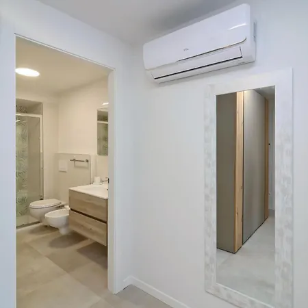 Benedetta In * Firenze