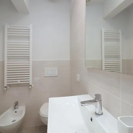 Benedetta In Appartamento