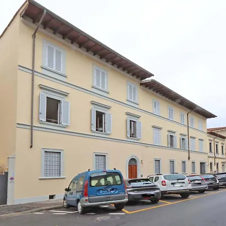 Benedetta In Apartmán *